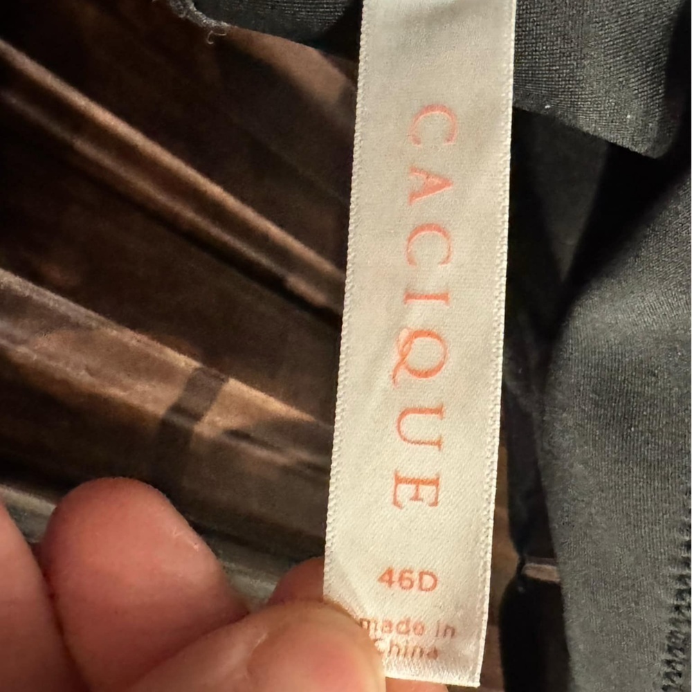 Cacique Black Bra very supportive 4 buckles size 46D - Picture 3 of 3